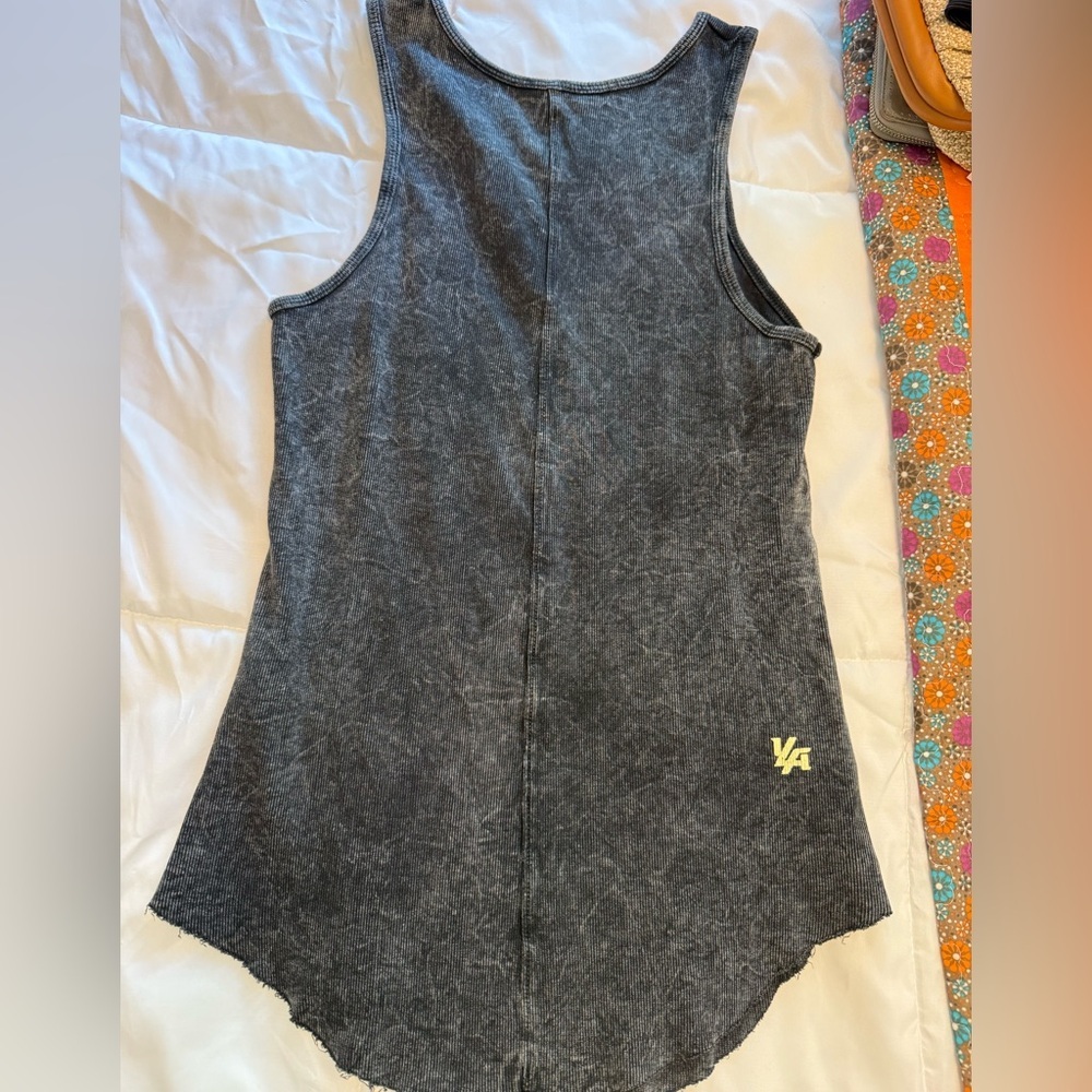 YoungLA Women’s Tank Slim Ribbed Logo Top Stone Washed Gray Size Medium - Picture 2 of 5